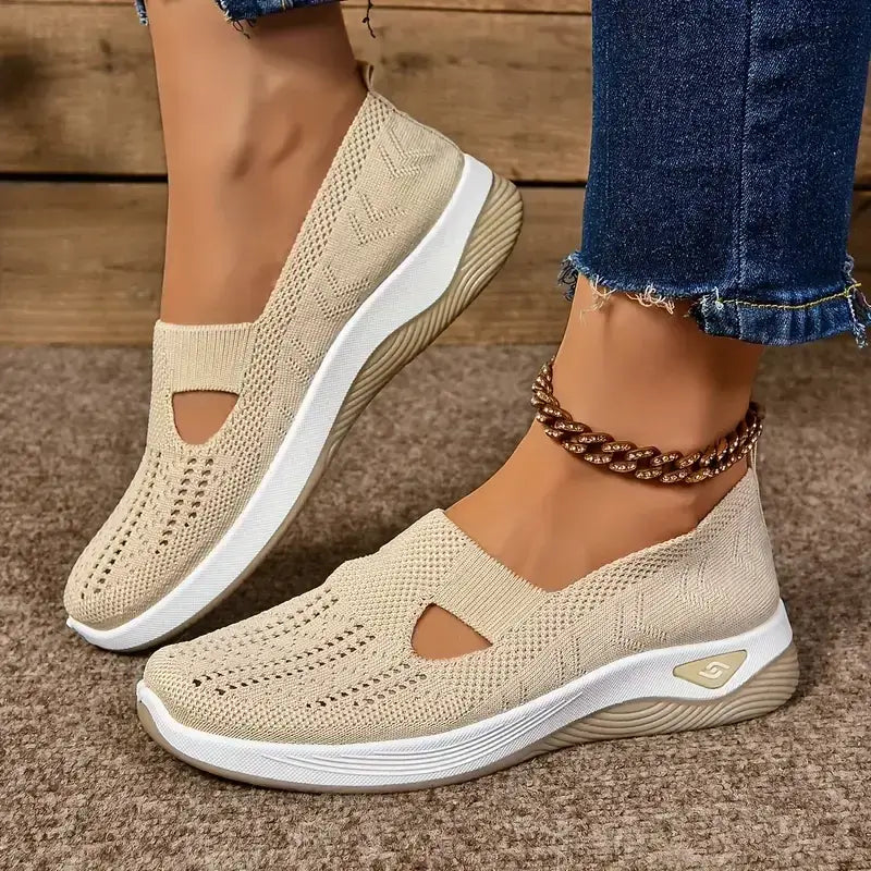 Women's Breathable Height-increasing Casual Shoes